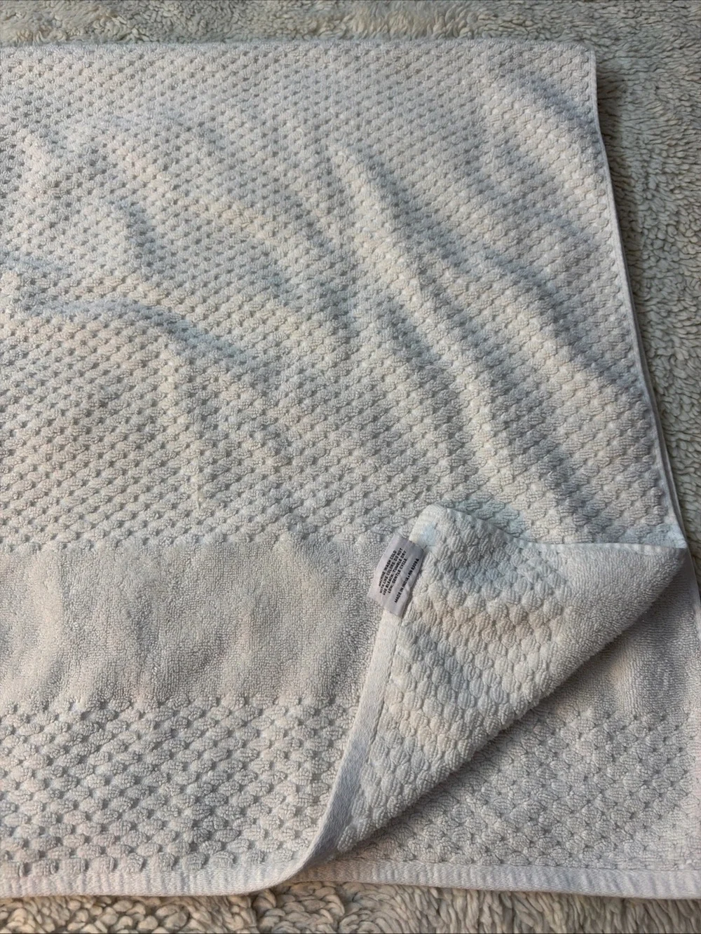 Beau Monde White 100% Combed Cotton Bath Towel 28”x52”